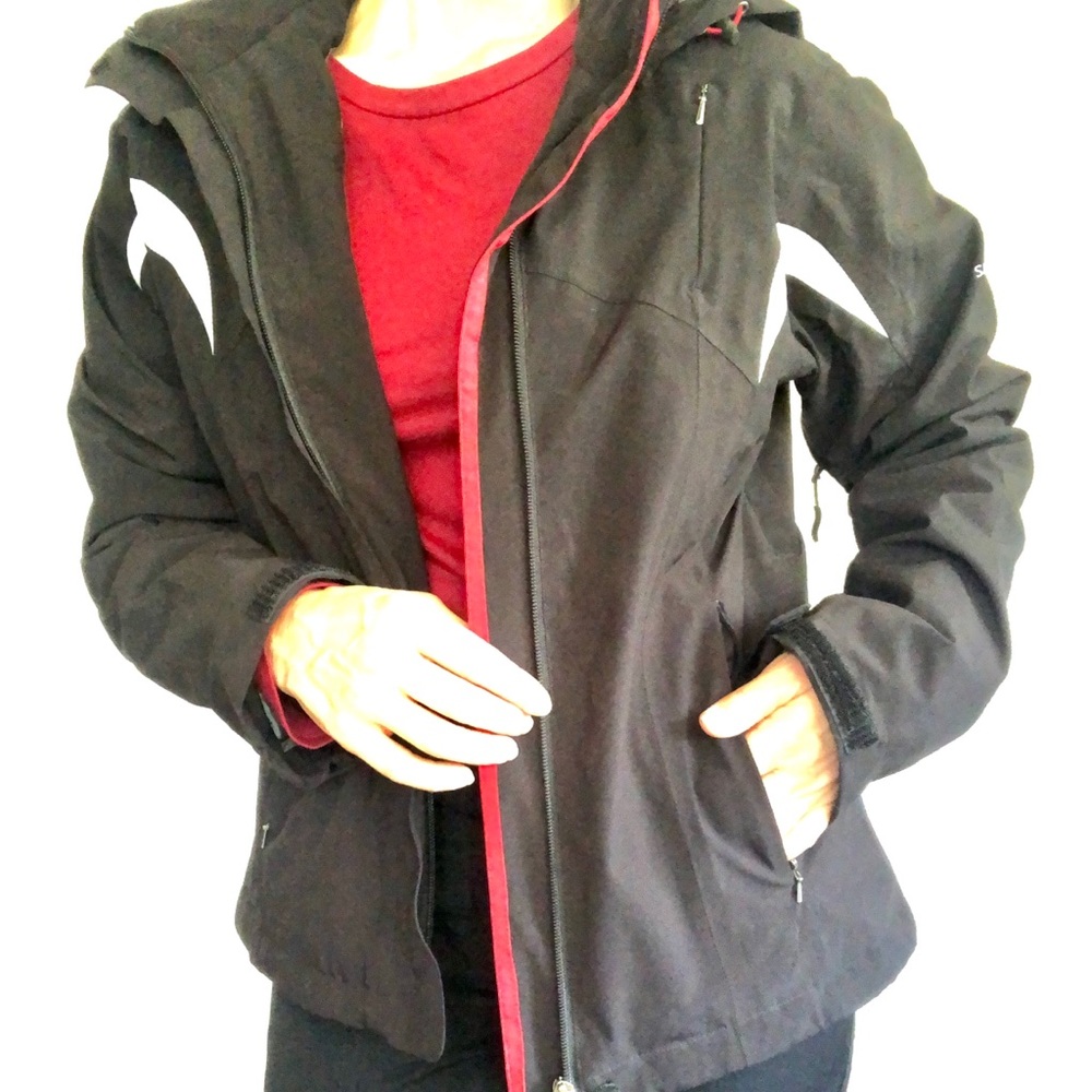 White Sierra ski snowboard winter jacket black white red women’s size small